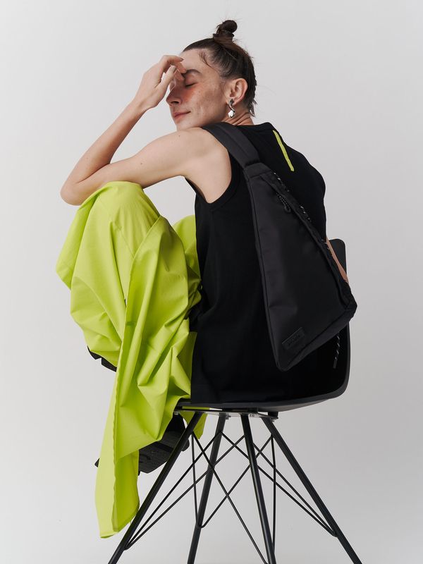wave sling bag