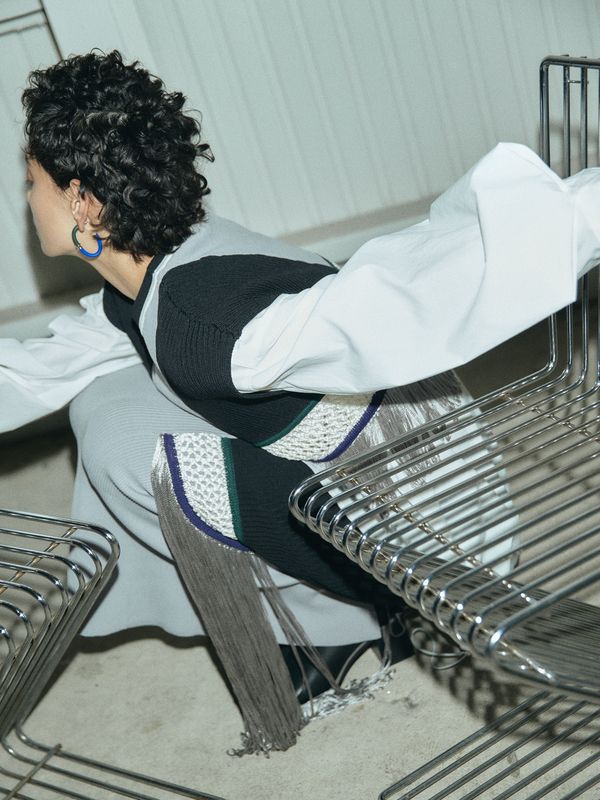 w triangle tuck sh