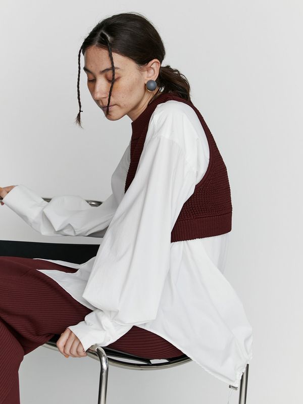 w triangle tuck sh