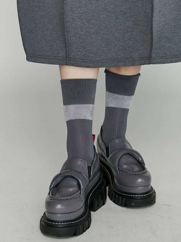 back foil one tone socks