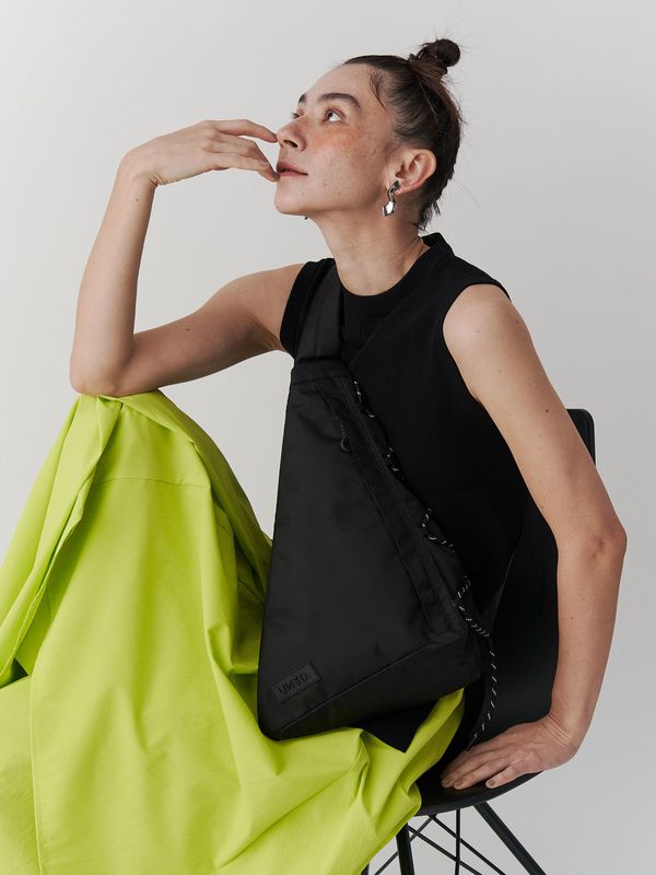 wave sling bag