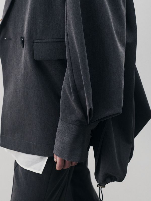 w triangle tuck jk