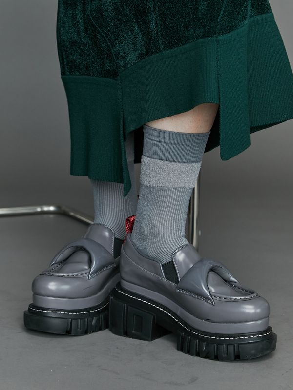 back foil one tone socks