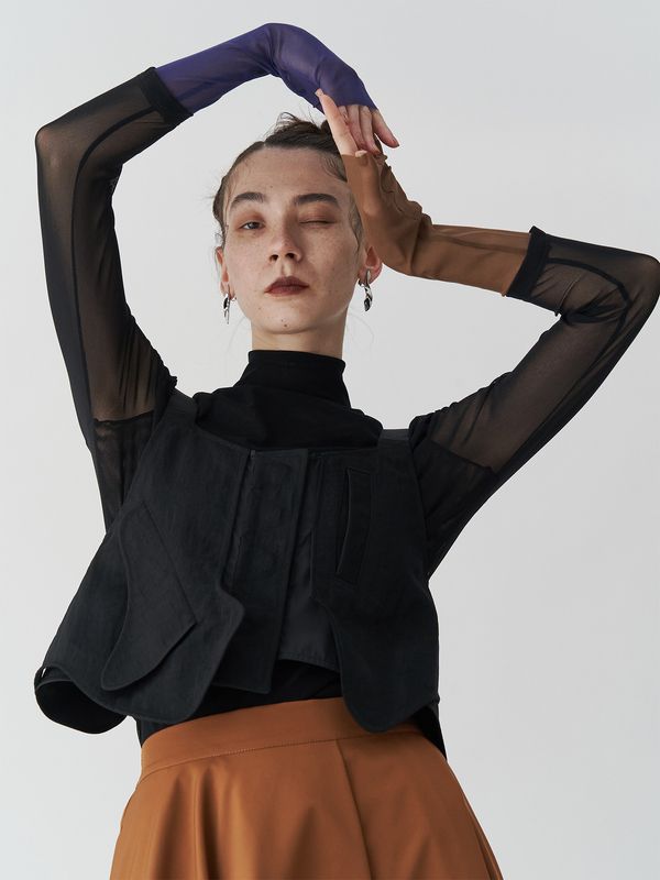 half bi-color sleeve tulle top