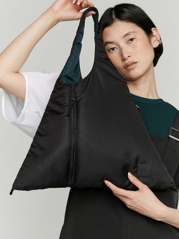 2way padded triangle bag