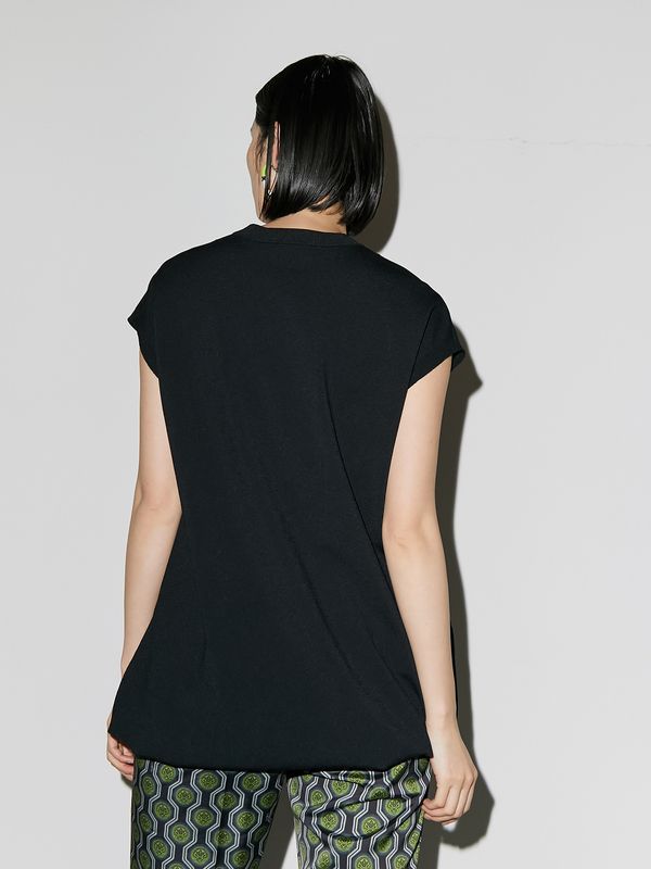 decolletage sheer kt top