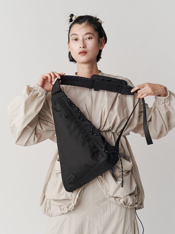 wave sling bag