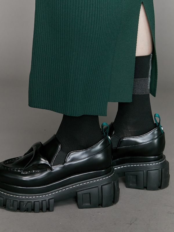 back foil one tone socks