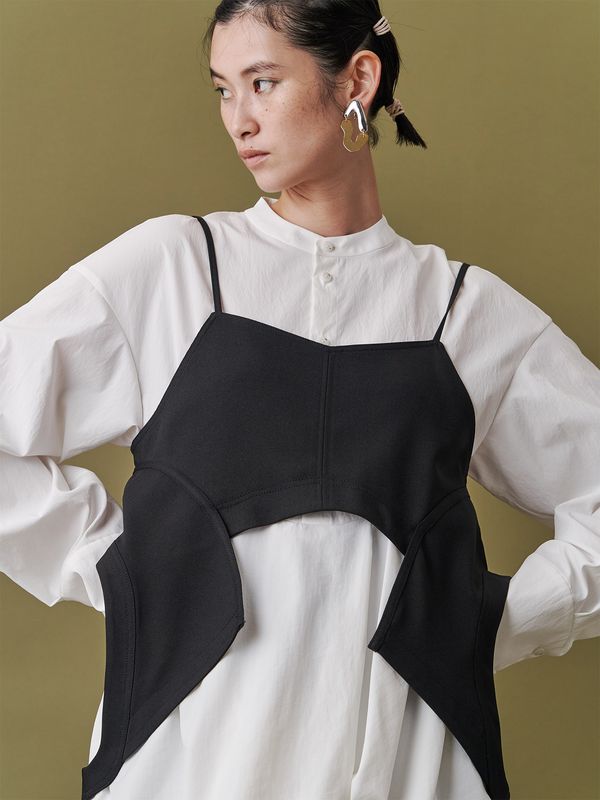 hole detail camisole