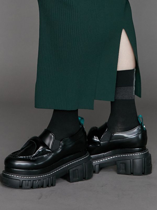 back foil one tone socks