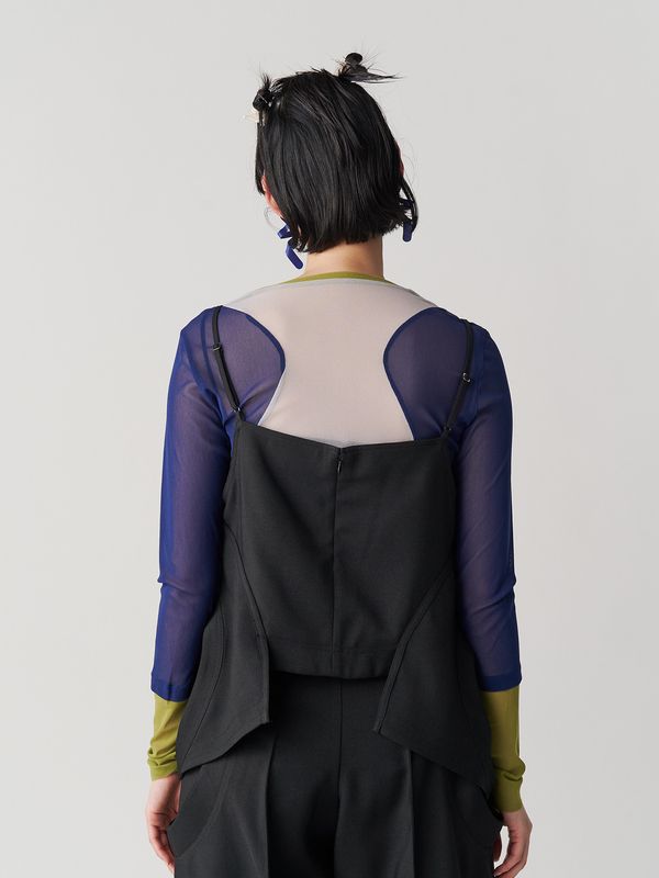 hole detail camisole