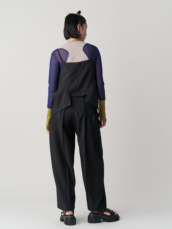 hole detail camisole