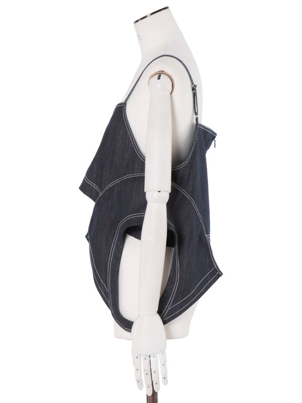 hole detail camisole