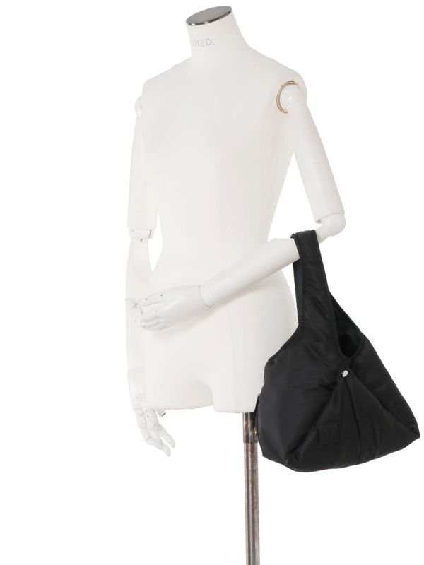 2way padded triangle bag