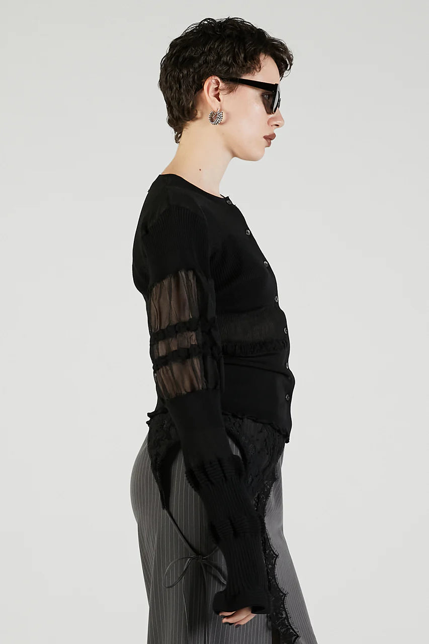 contrast border knit top