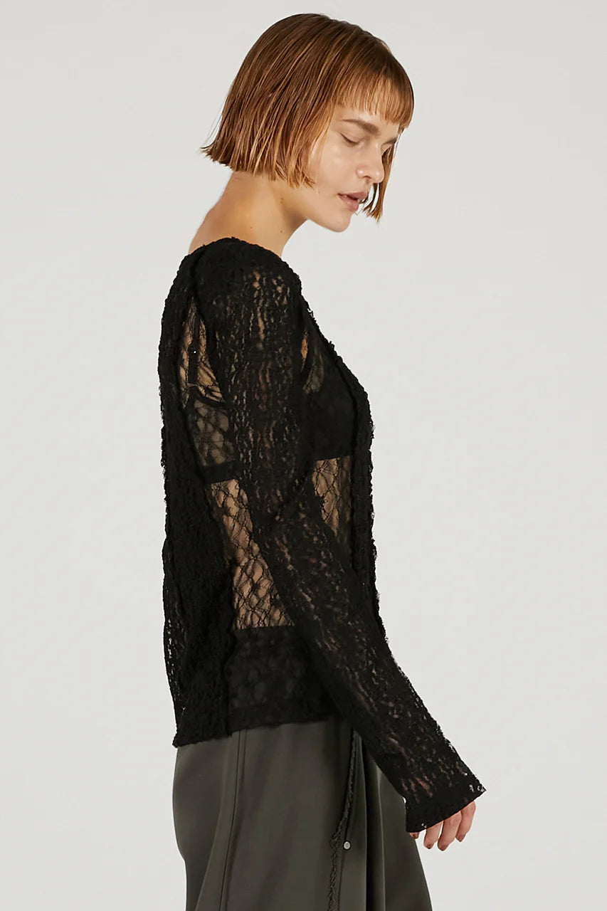 lacing top