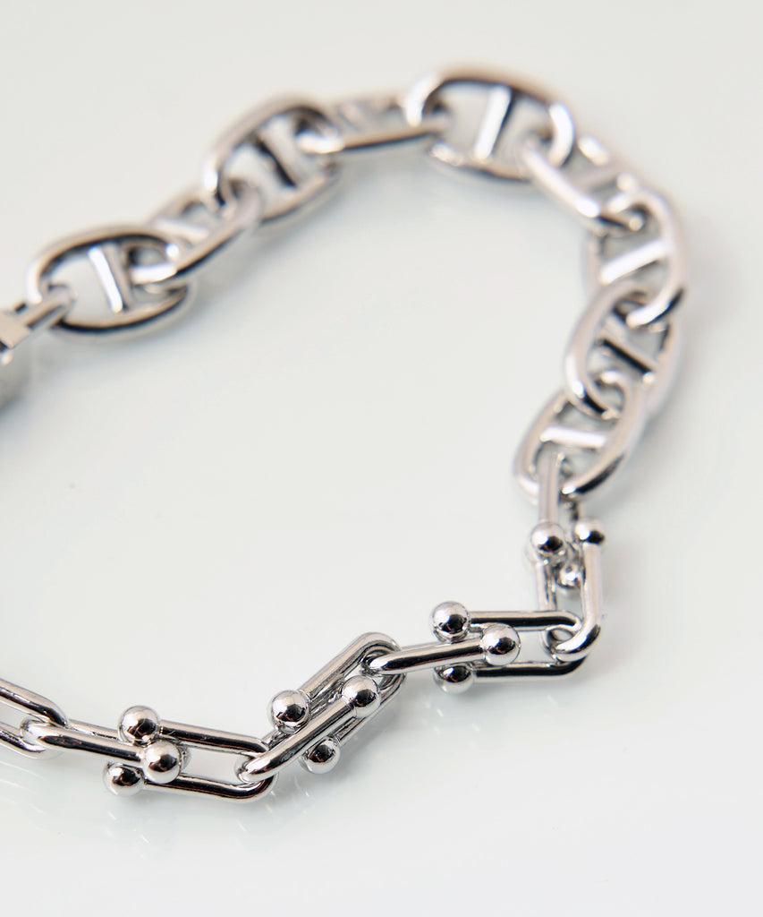 switching bracelet b