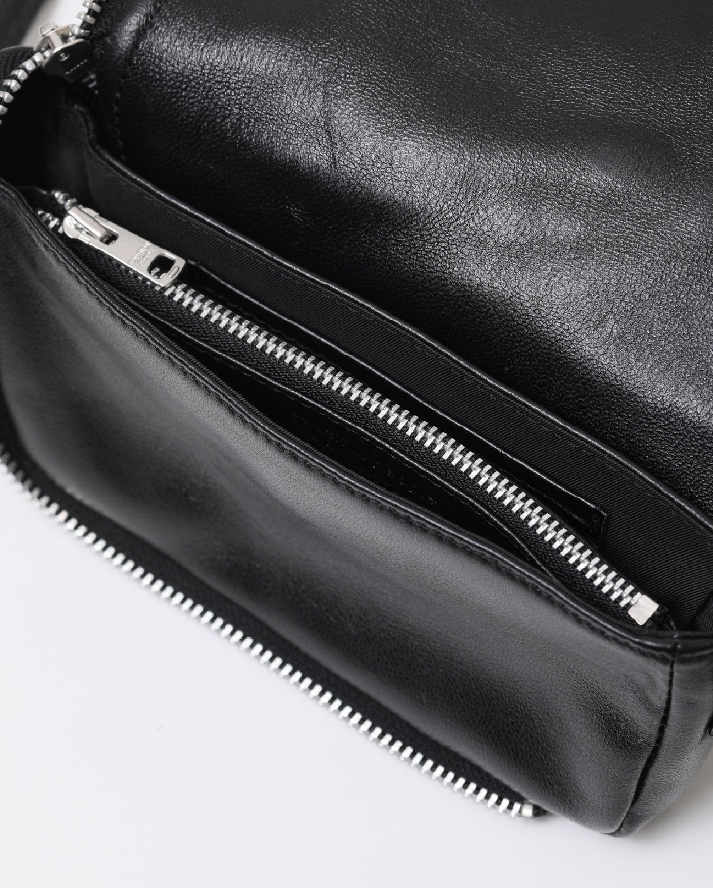riders flap purse