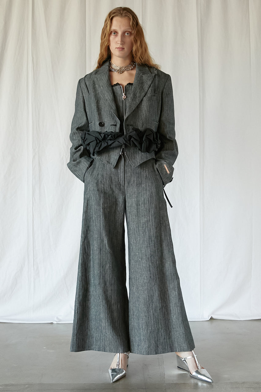 volume motif short jacket