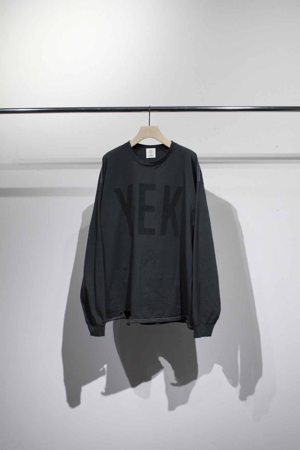 printed l/s tee "YEK"
