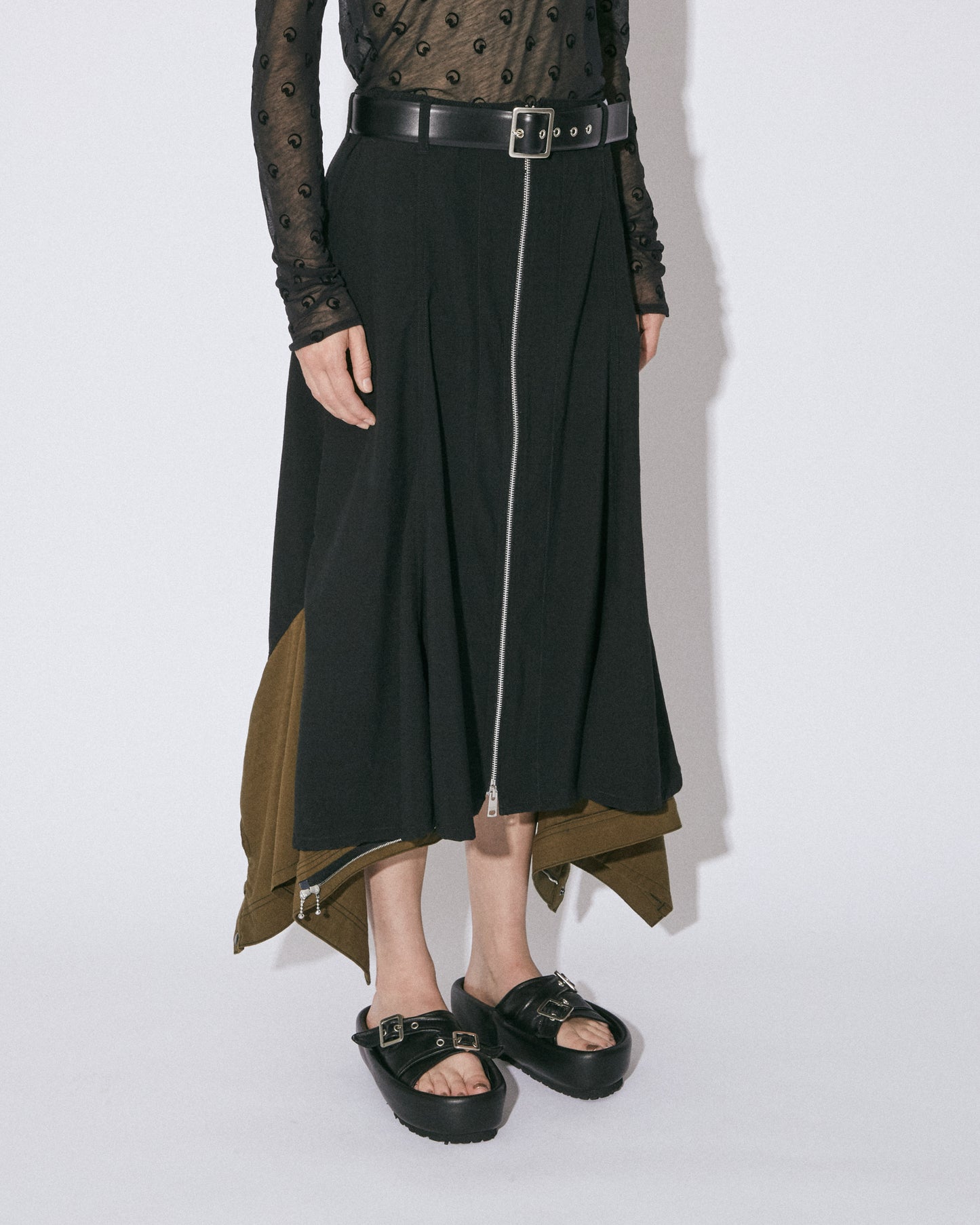 riders buckle sandals