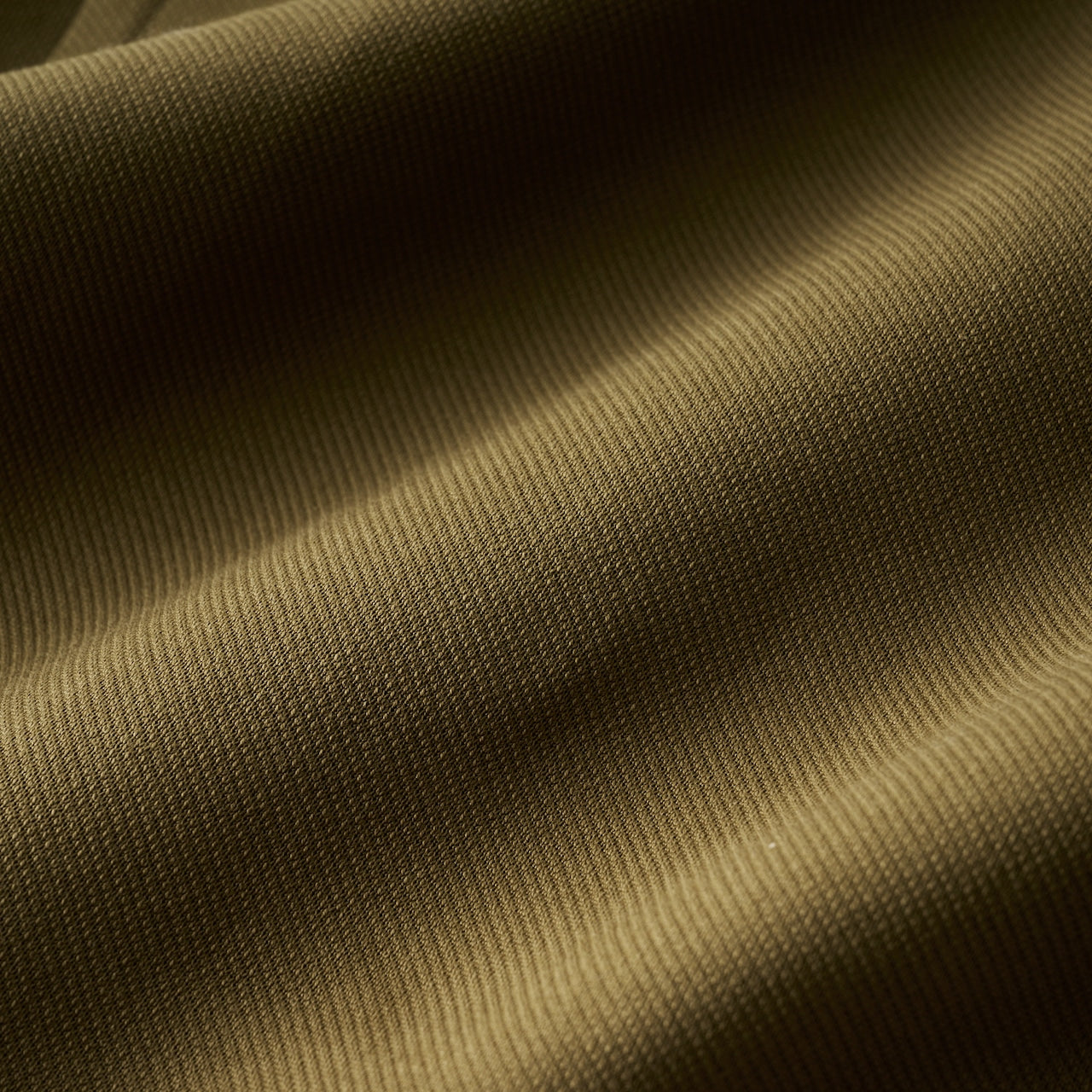 suvin gold hard twill balancircular® army one tuck belted trousers