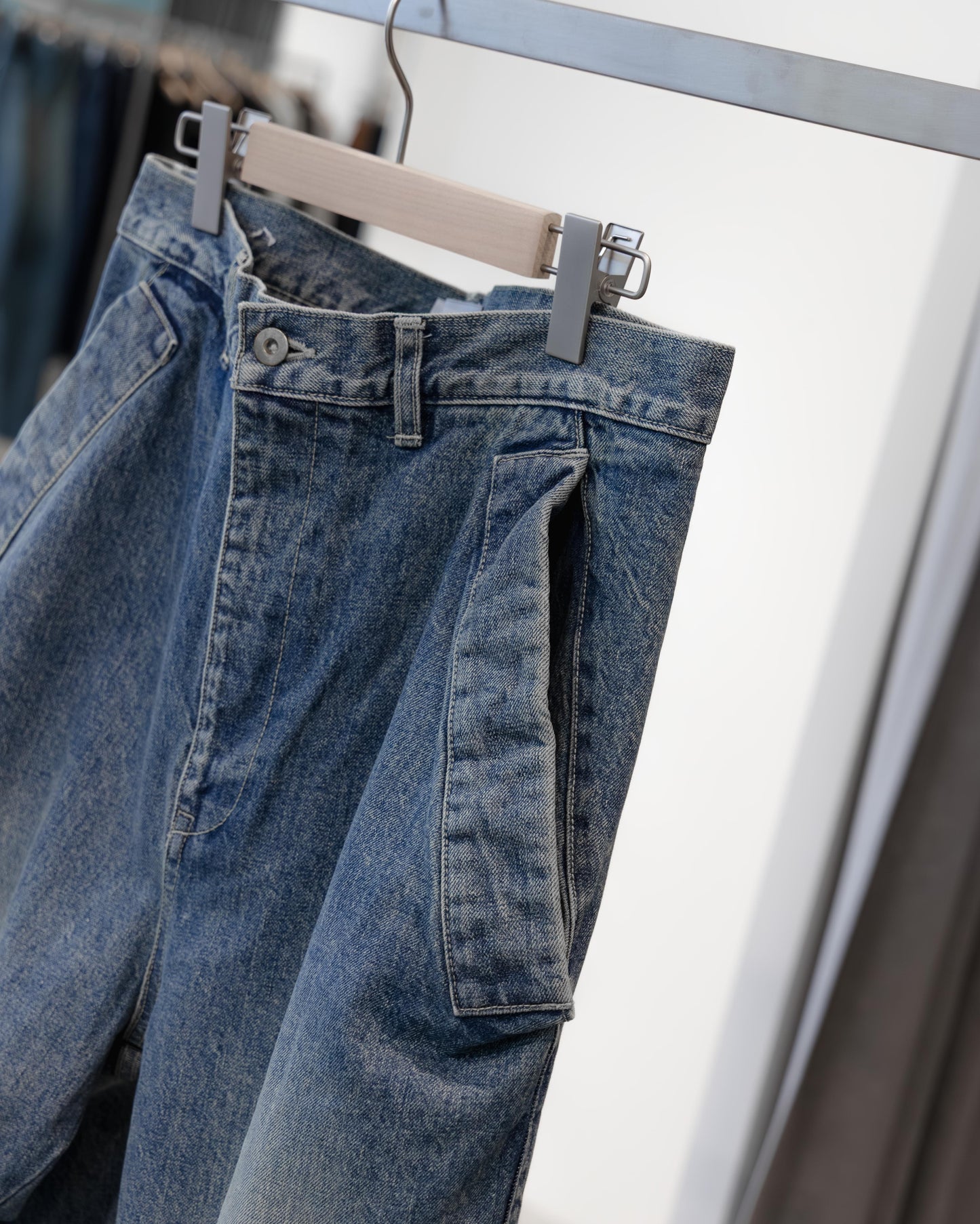 sise denim pants