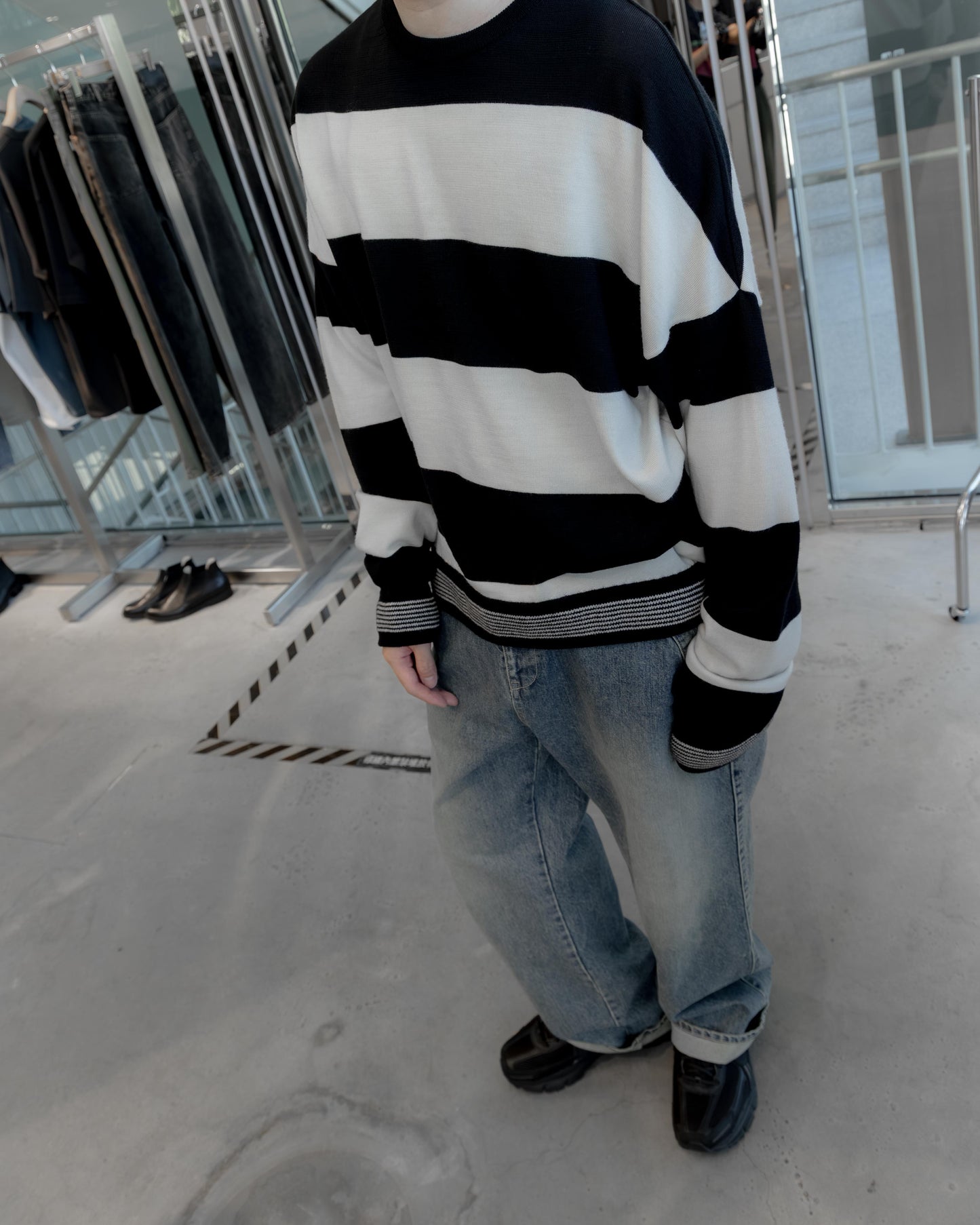 sise border knit