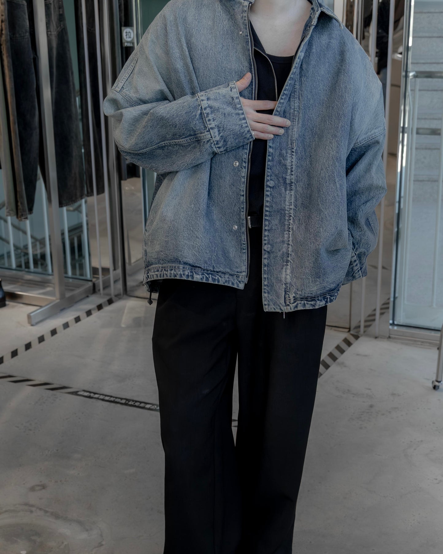 sise denim blouson