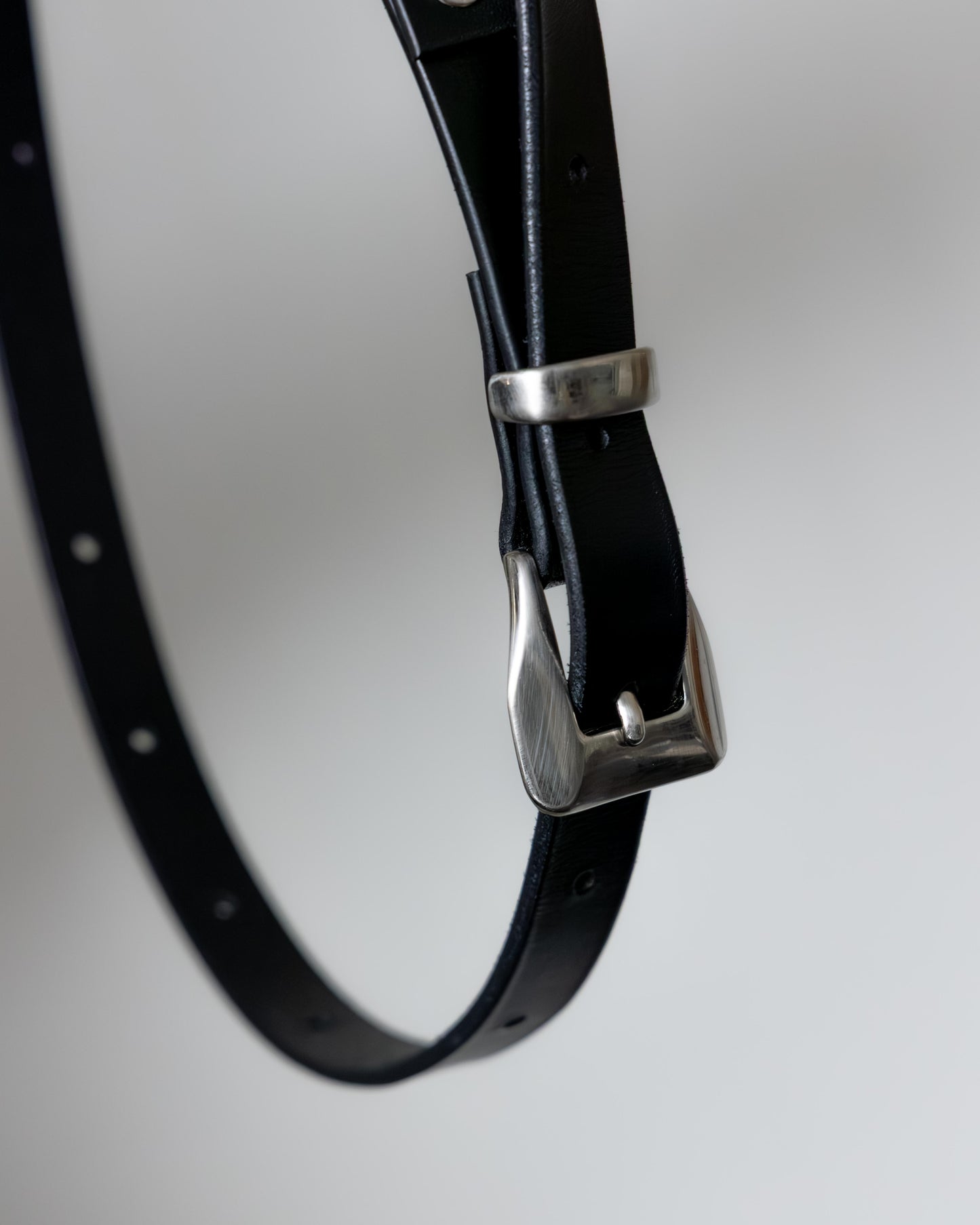 polish leather belt