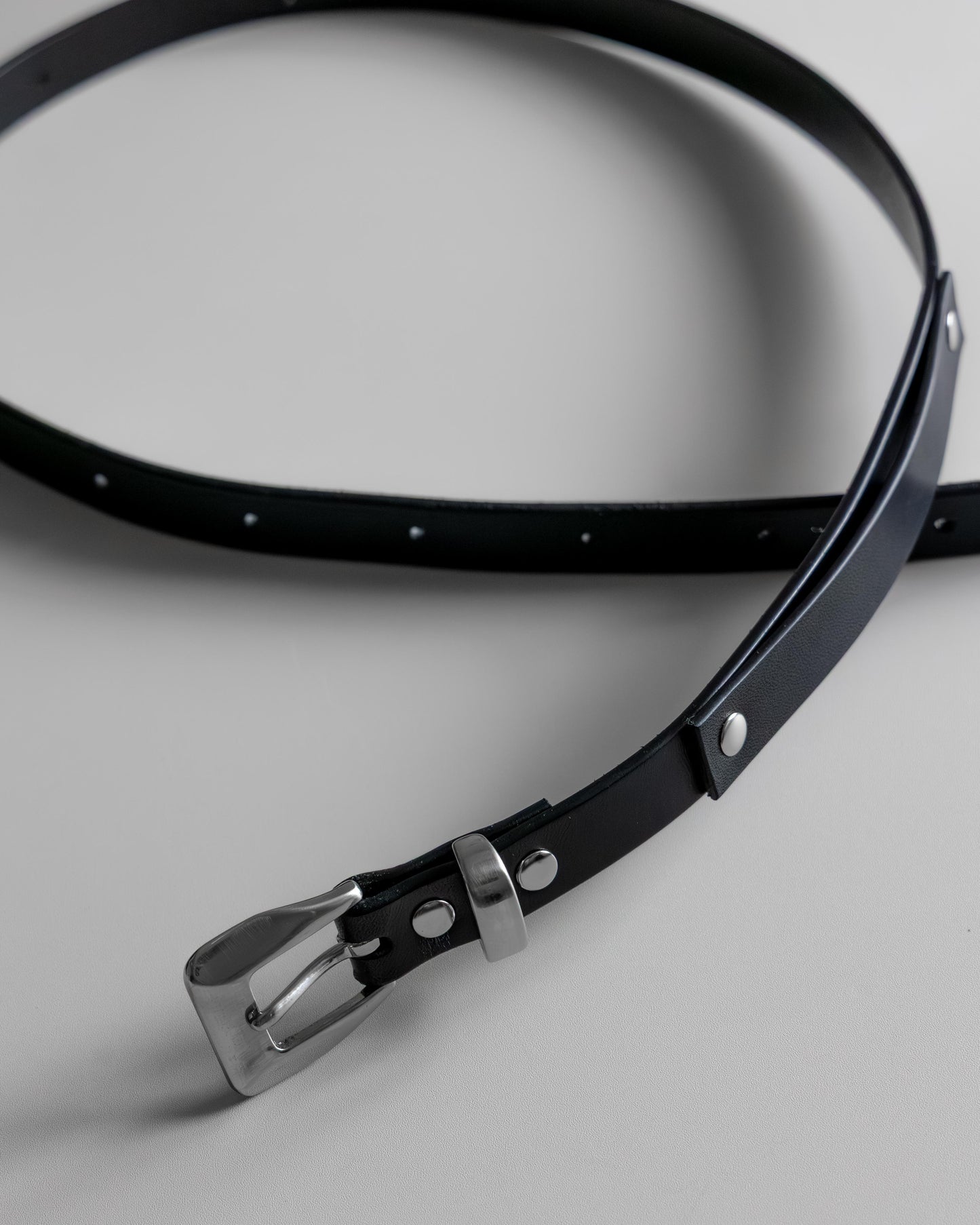 polish leather belt