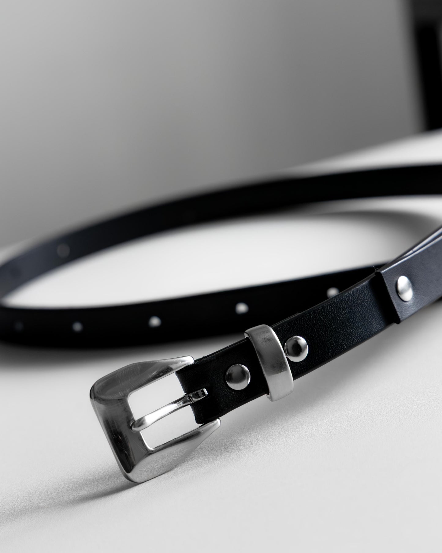 polish leather belt