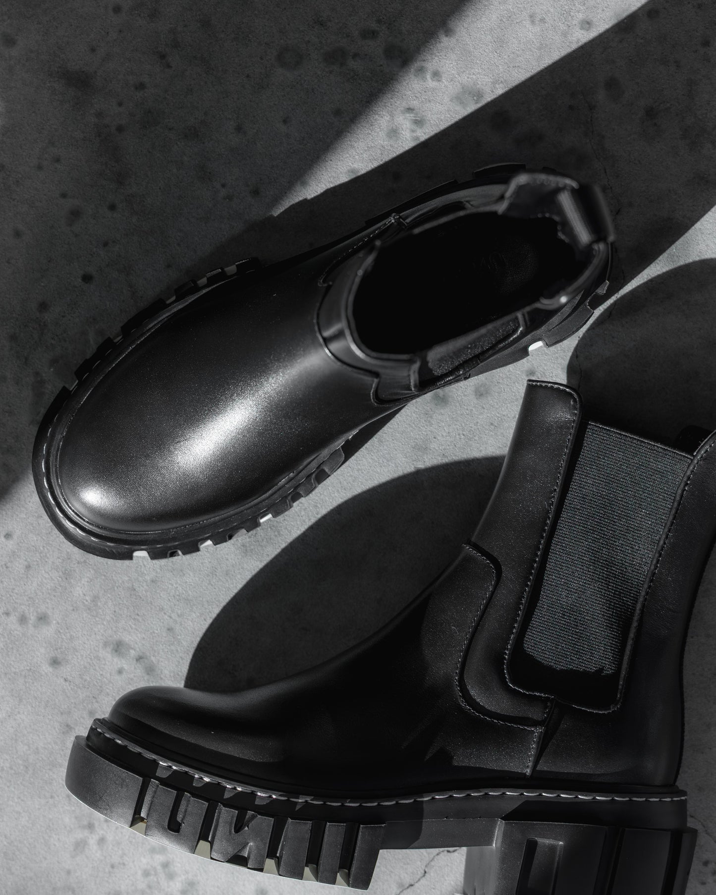 sole sidegore boots