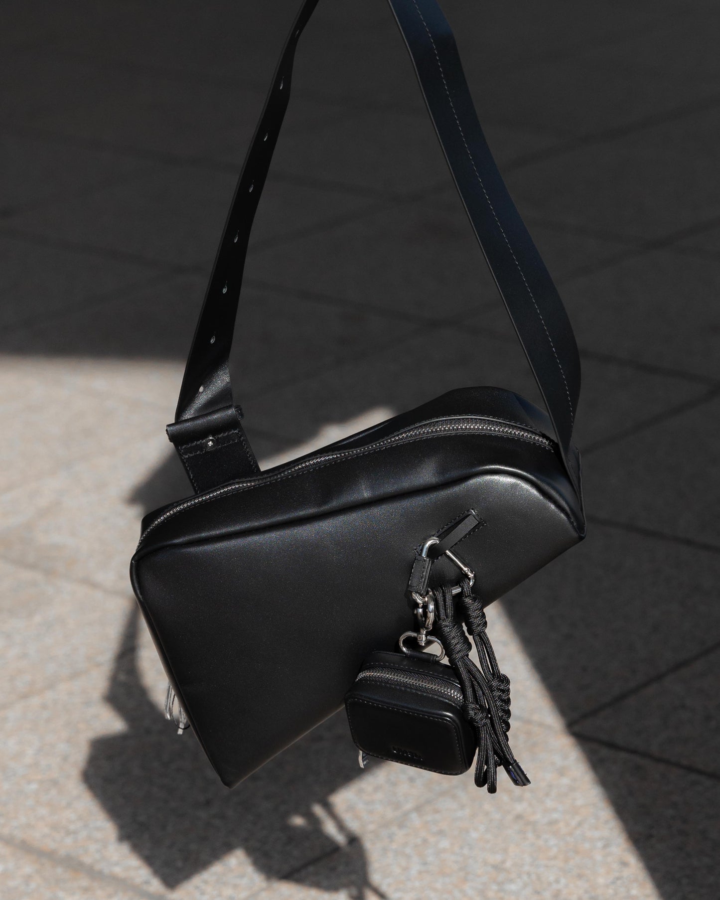 irregular triangle leather bag