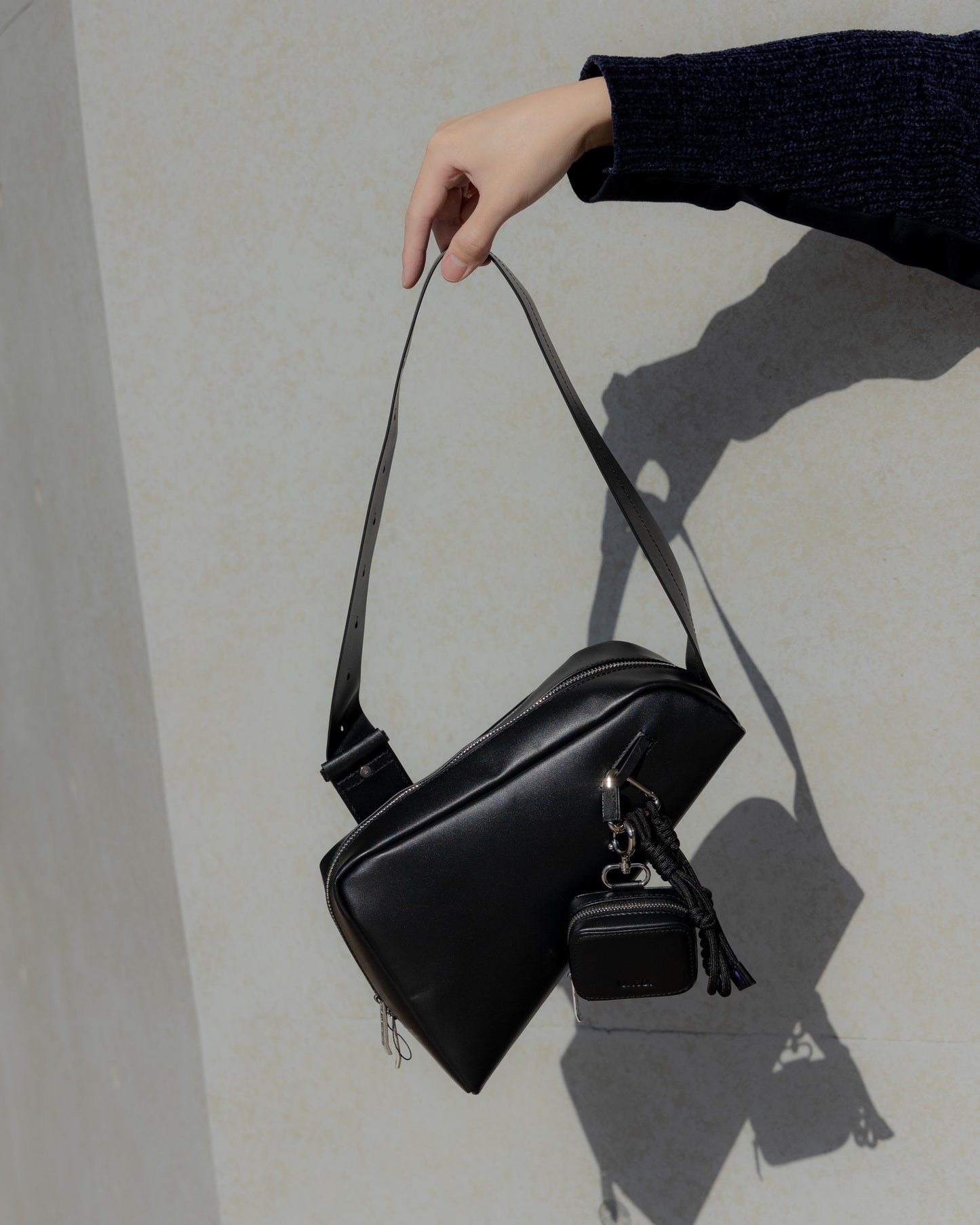 irregular triangle leather bag