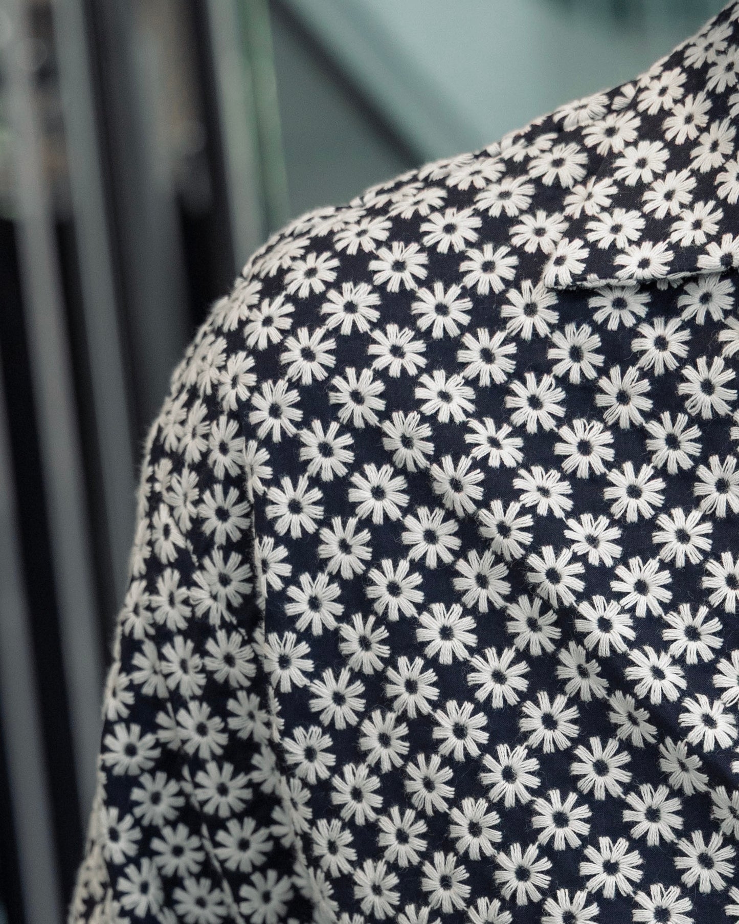 flower lace / open collar shirt
