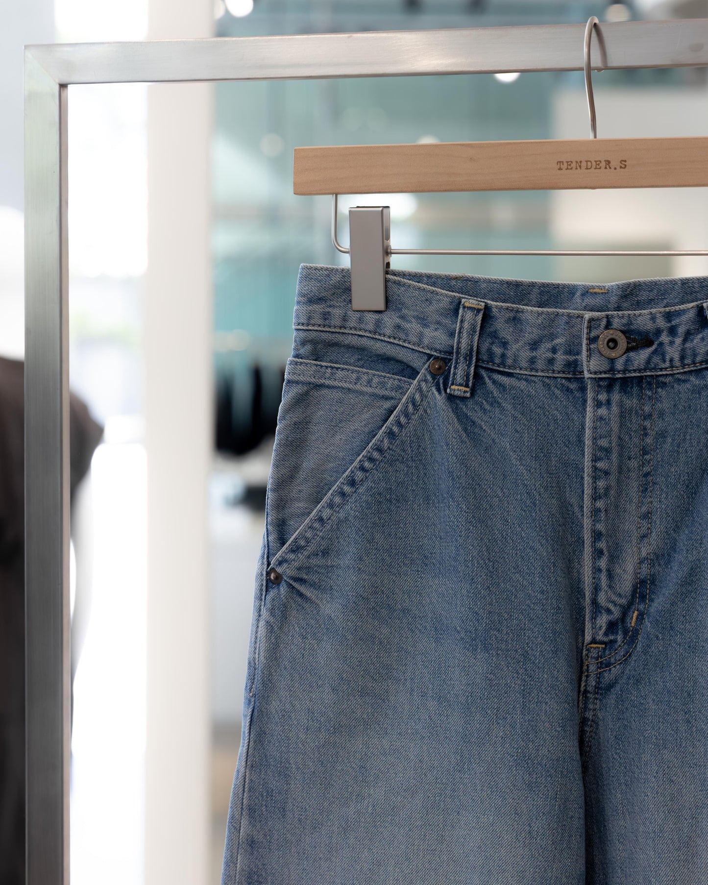 wide denim pants