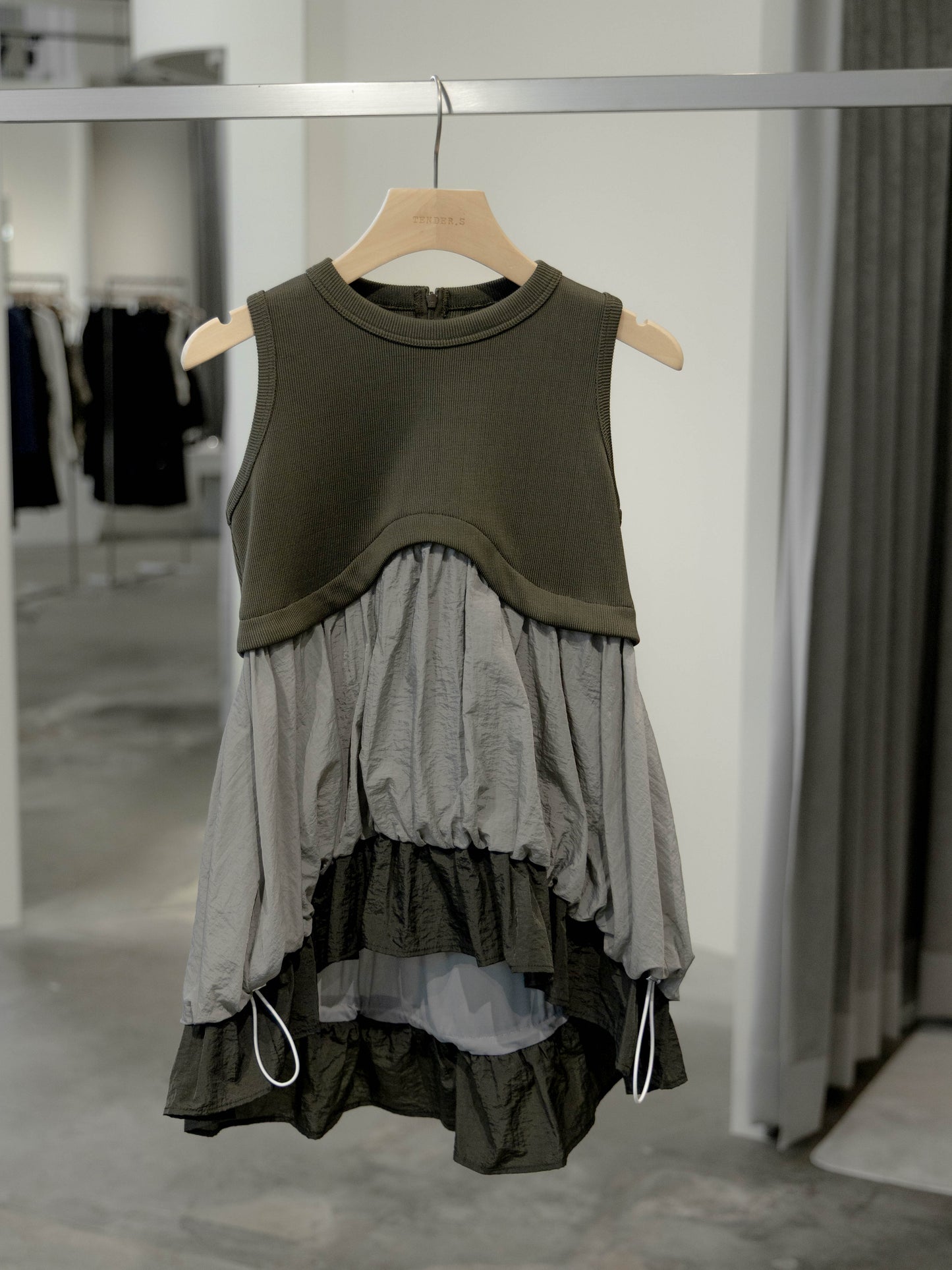 volume balloon top