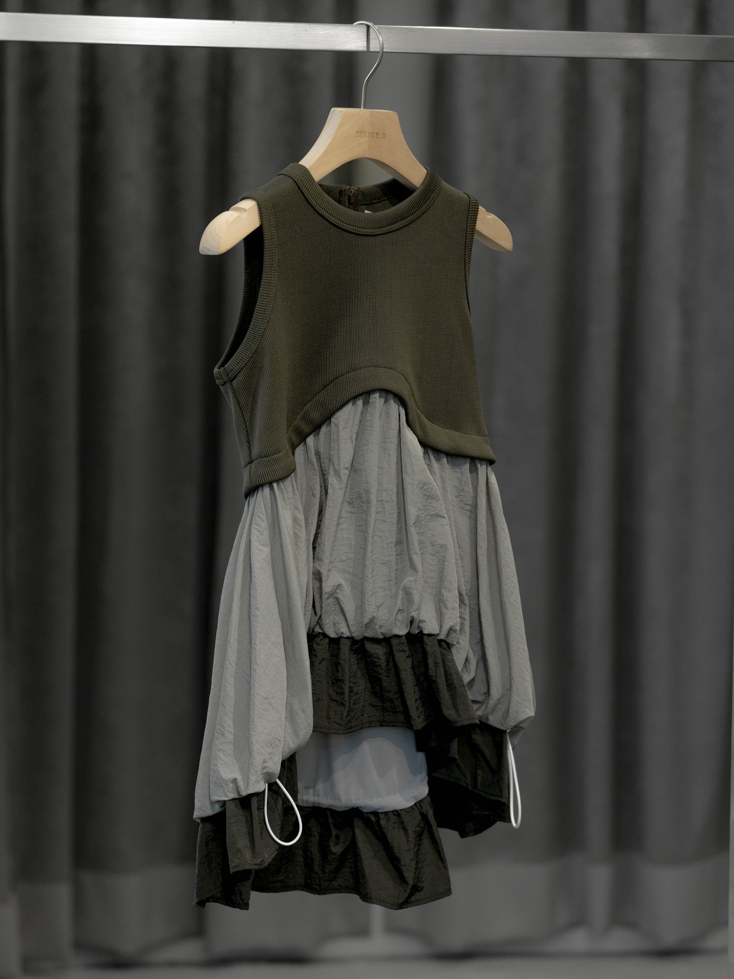 volume balloon top