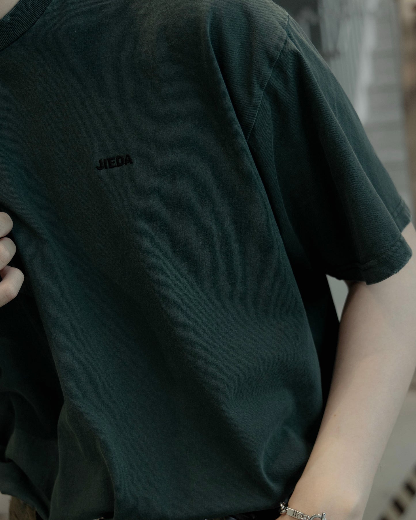 damage pigment logo boxy tee