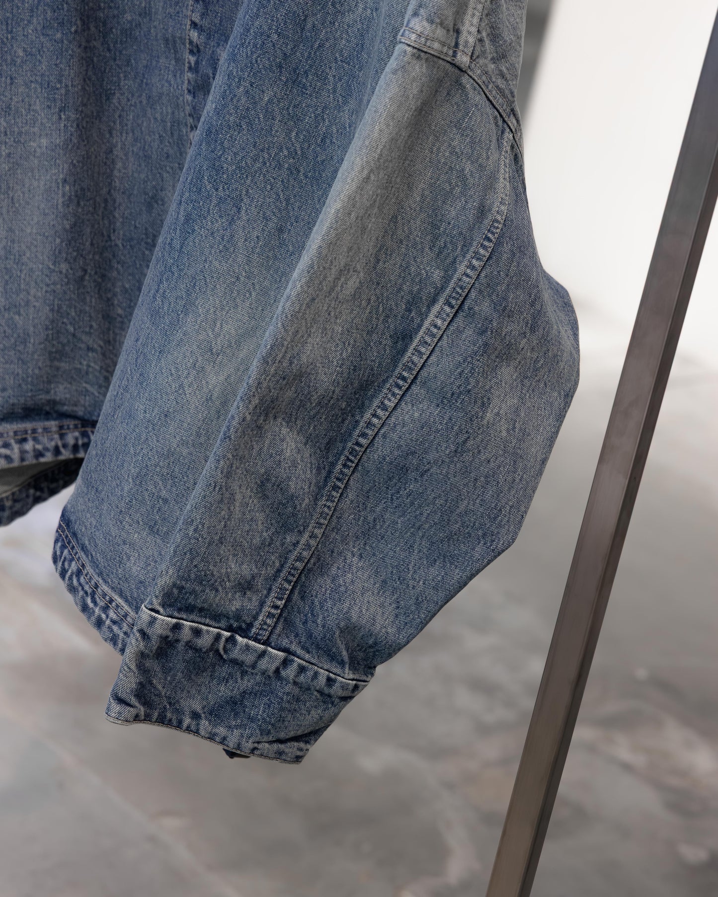 sise denim blouson