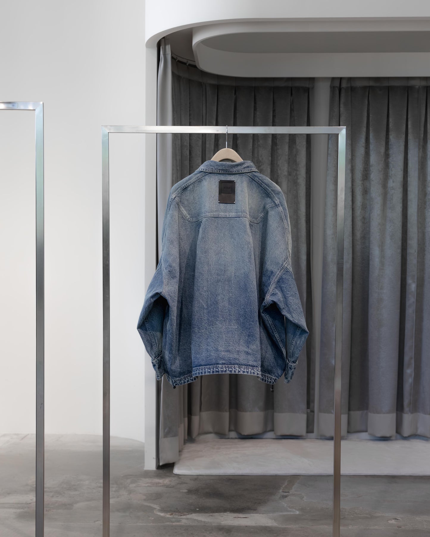 sise denim blouson