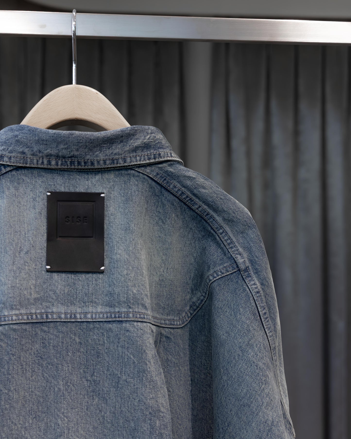 sise denim blouson