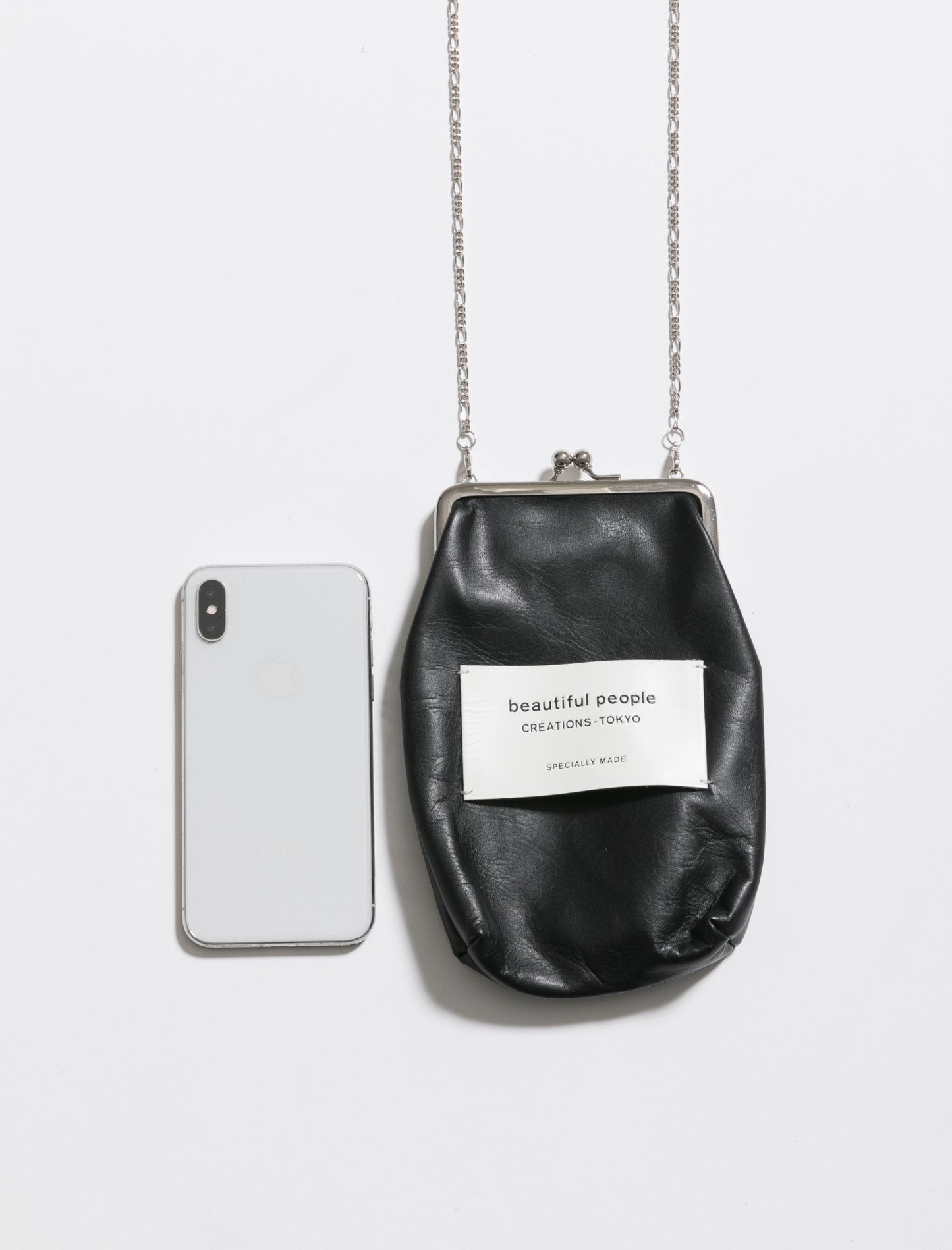 clasp pouch