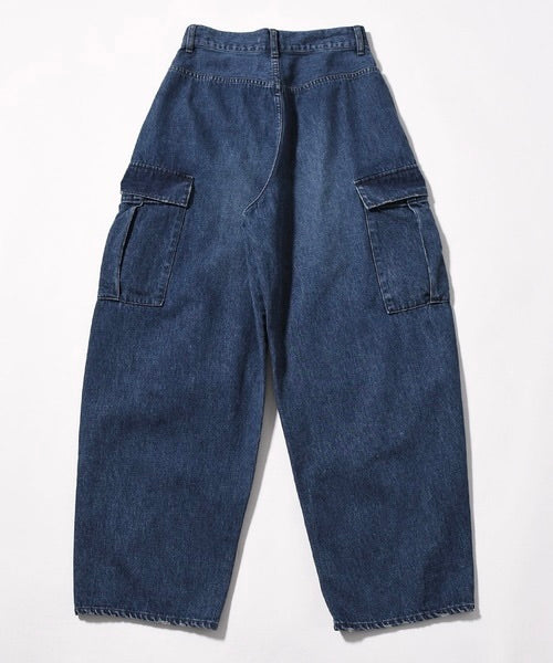 curvy cargo denim