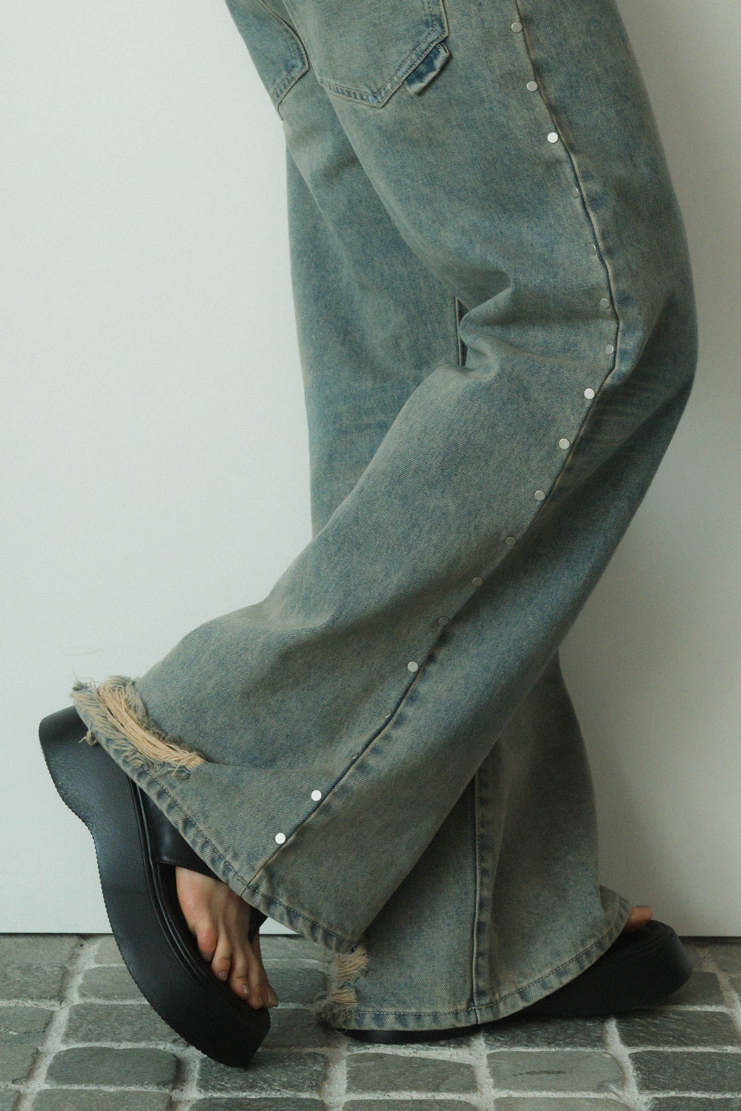 side line studs denim (unisex) saxbeige