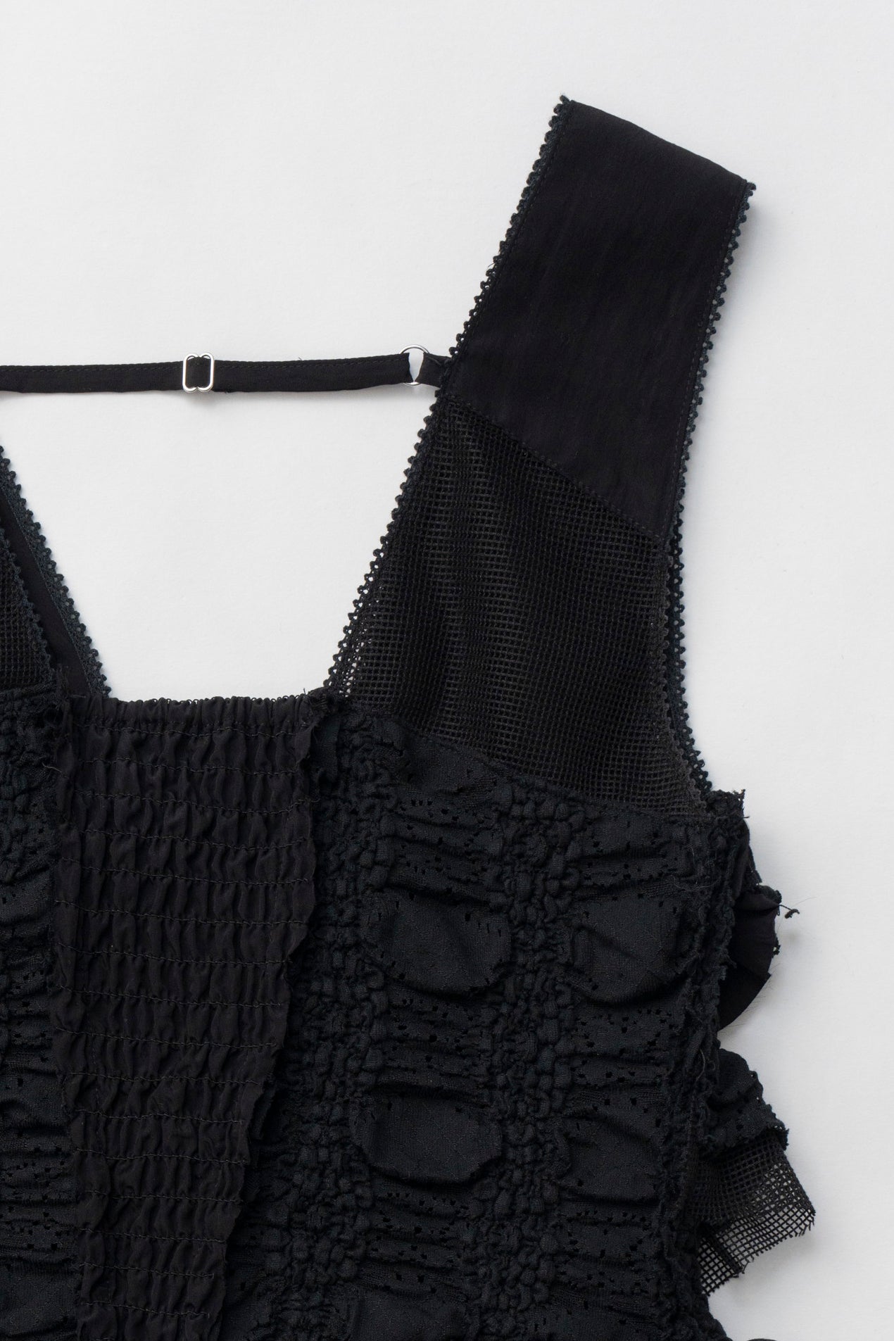 mixed frill top