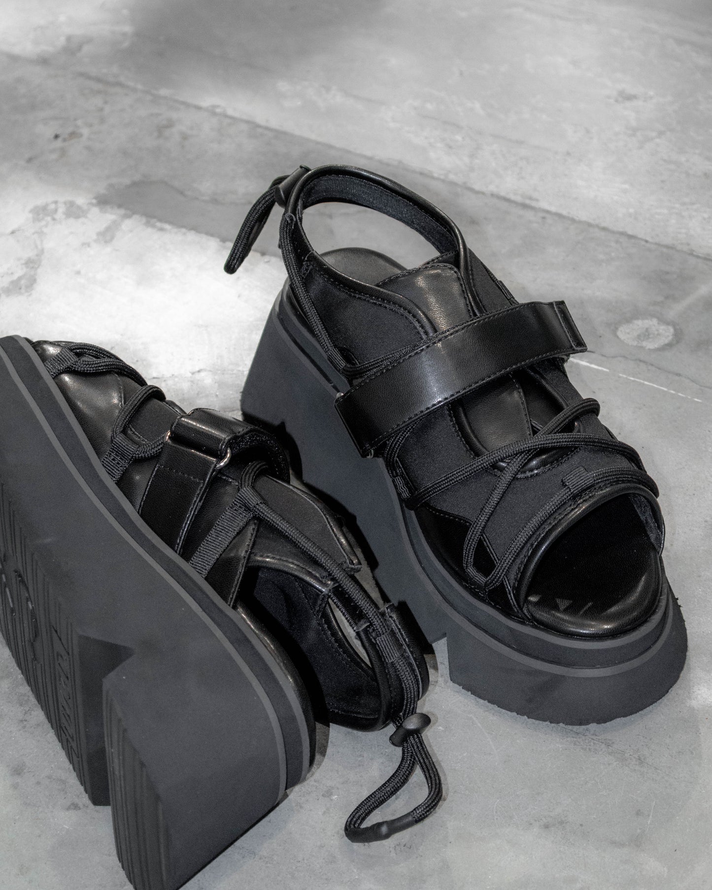 wave cord volume sole sandals