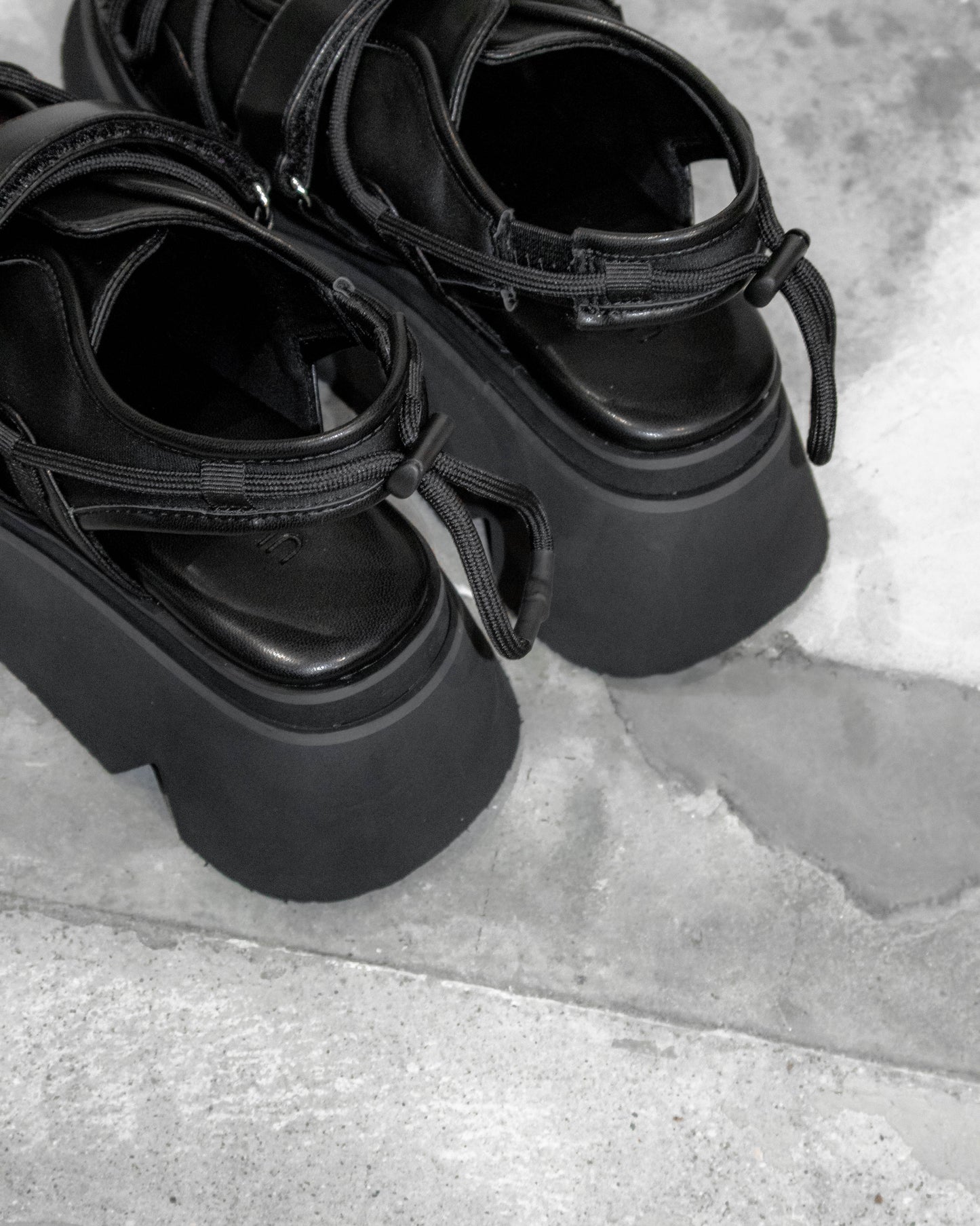 wave cord volume sole sandals