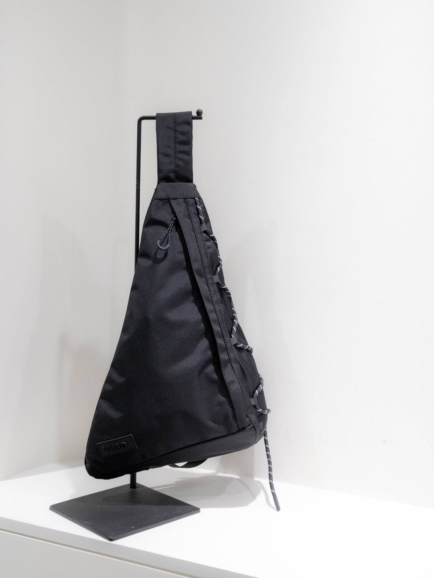 wave sling bag